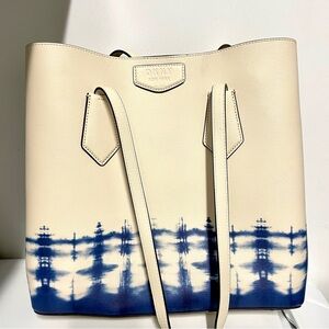 Dkny Women Ivory and Blue Sullivan Leather Tie Dyed Bucket Bag Purse.